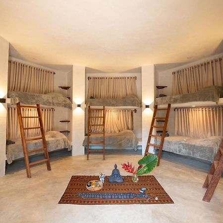 Leisy'S Garden Hostel & Rooms Samana Zewnętrze zdjęcie